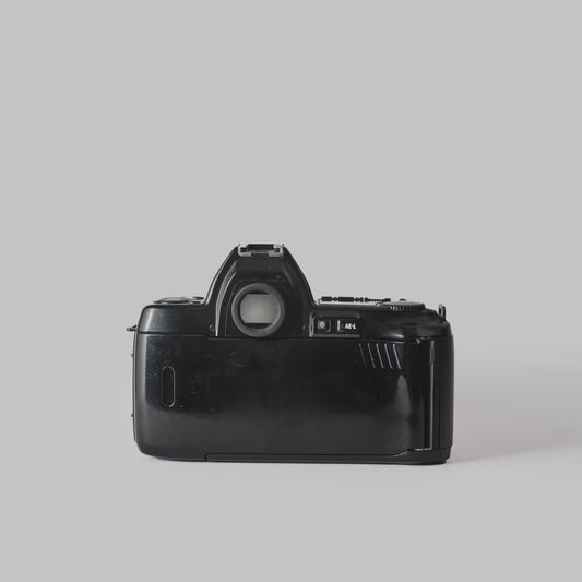 Nikon F-801