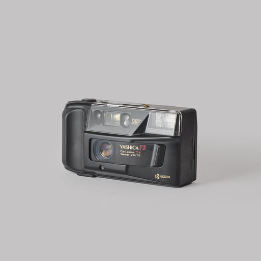 Yashica T3